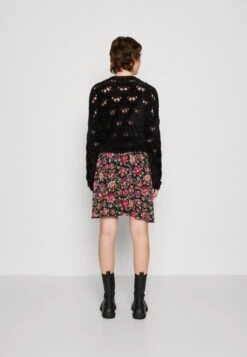 Vila Viura Short Skirt - A-Lijn Rok - Black/Pink -Dames 097ead6f60a341108699328716be6355