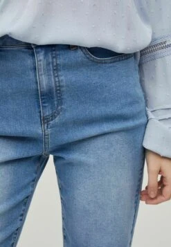 Vila Jeansshort - Blue Denim 11 Vila Jeansshort - Blue Denim -Dames 0db57602a33a455586a25eb87a65b658