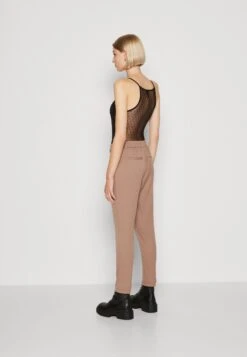 Vila Vivarone Slim Noos - Broek - Brown Lentil -Dames 1e7f0c85ce3a4ea3a4a31f59caacbdb5