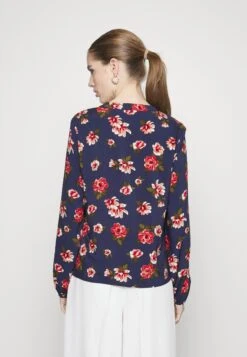 Virikki V-Neck - Longsleeve - Navy Blazer -Dames 295ea05d12764de19bc55b012998778e