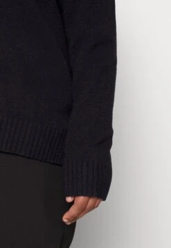 Viril V-Neck Noos - Trui - Black -Dames 31ab22c6c6b944519ab4ef7d91826485