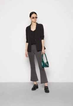 Vila Vikammas - Blazer - Black 9 Vila Vikammas - Blazer - Black -Dames 326fe99c023c4164a95e45a2c450640b