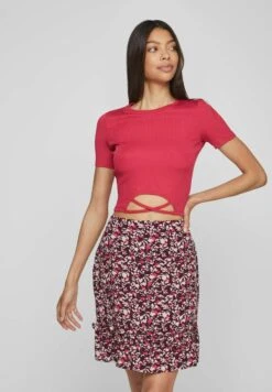 Vila Mit Kurzen Ärmeln Detailreiches - T-Shirt Basic - Love Potion