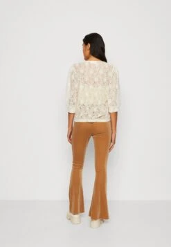 Vila Viully V Neck - Blouse - Birch -Dames 3c588e02b73647a6b29172e2399e9180