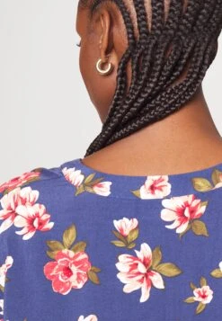 Virikki V Neck- Longsleeve - Navy -Dames 3cc2ac703dc642c482d810fcd4f4a3cd