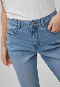 Vila Vinaomi Jo Lbd Hw Mom Noos - Straight Leg Jeans - Light Blue Denim -Dames 42268d7af94442c4a64838b1cfee05e0