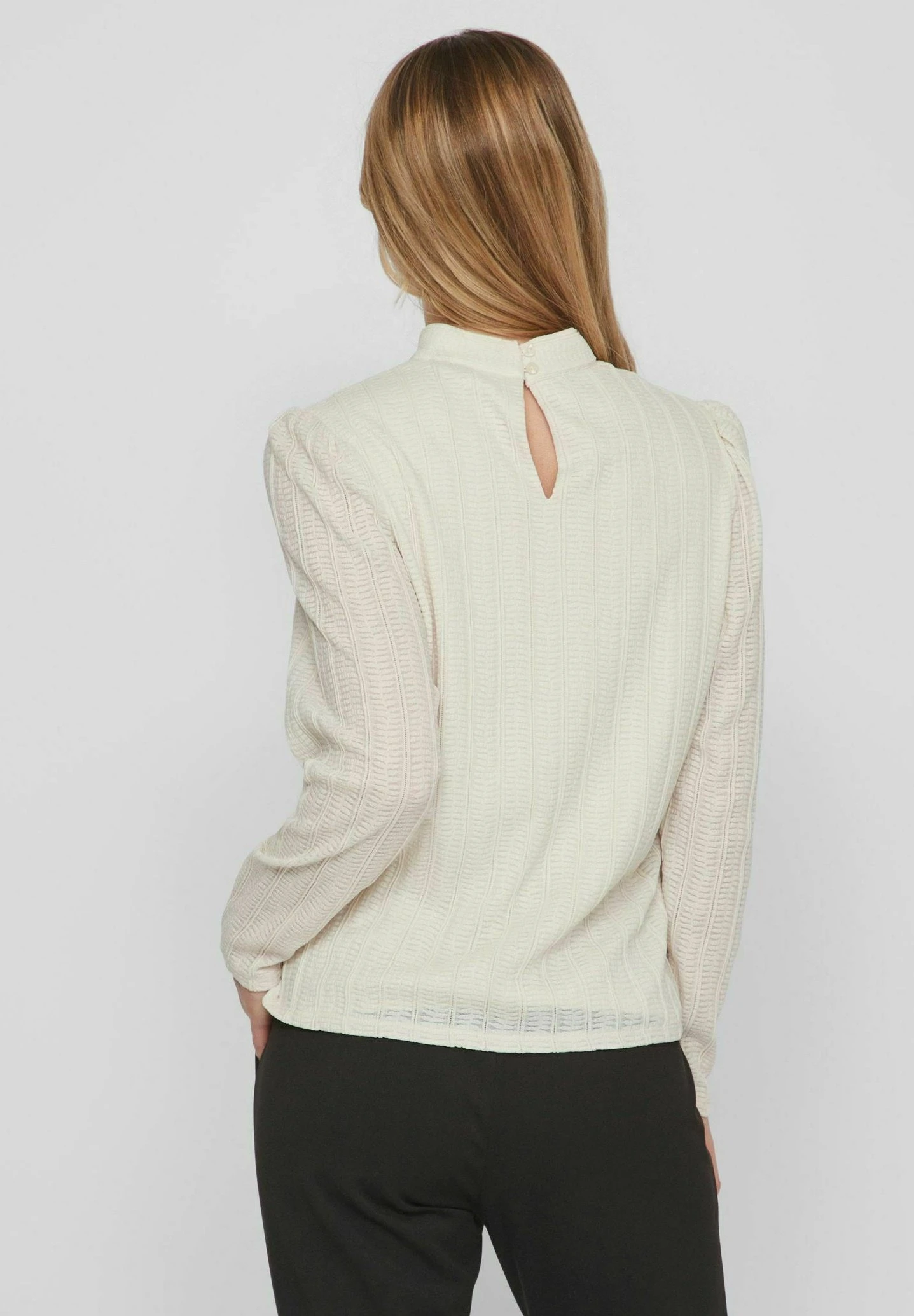 Vila Mit Langen Ärmeln High Neck - Blouse - White Sand 5 Vila Mit Langen Ärmeln High Neck - Blouse - White Sand - Afbeelding 3