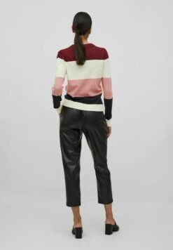 Vila Trui - Winetasting 10 Vila Trui - Winetasting -Dames 65263ae2b22e414bbd5d6a80a3441ee6