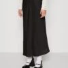 Vila Viellette Long Skirt - Maxirok - Black -Dames 6800d4ff02e64972be9a45ee92050c4b