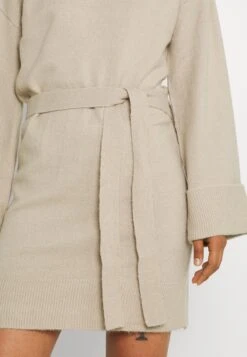 Vila Virolfie Tie Belt Dress - Gebreide Jurk - Natural Melange -Dames 6e76272ac2614b6888e998ad4adf24d8