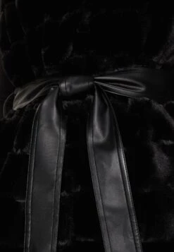 Vila Vikimberly Waistcoat - Bodywarmer - Black -Dames 6ec26e2e5afd4fbbbf490c34a523a26e