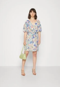Vila Viluna 2/4 V-Neck Dress - Jurk - Cloud Dancer 9 Vila Viluna 2/4 V-Neck Dress - Jurk - Cloud Dancer -Dames 78f1ab2d395d4aad848b47687d2cc880