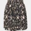 Vicaia Loa Skirt - A-Lijn Rok - Black