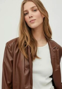 Vila Blazer - Chocolate Fondant 11 Vila Blazer - Chocolate Fondant -Dames 7ddd3b822c5a465c86a37a47ce300ce9