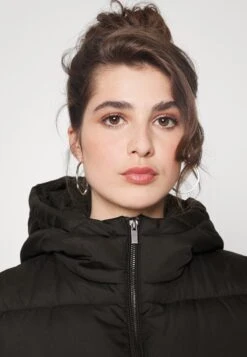 Vila Vitate L S - Bodywarmer - Black 11 Vila Vitate L S - Bodywarmer - Black -Dames 7fcfde5426964bb18c3941e31db41c34