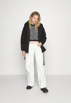 Vila Visulitana Padded Jacket - Winterjas - Black -Dames 80c83a94baa54aee8717fa162e7f9add