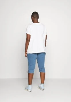 Vicapri Ana Jeggins - Jeansshort - Light Blue Denim -Dames 81b989bef8b14f63a898c99f934760dc