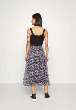 Vila Vifalia Midi Skirt - Plooirok - Black/Mazarine Blue -Dames 93a415b35af14194a2b39e875869953b