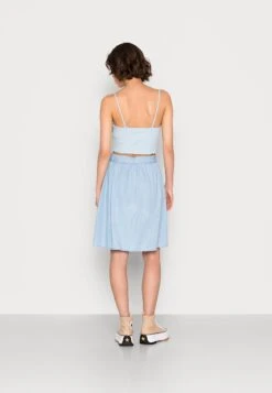 Vila Viskirty Fanzi Belt Skirt - Minirok - Light Blue Denim -Dames 982ea961e3cb47f48cbe592556b90e3f
