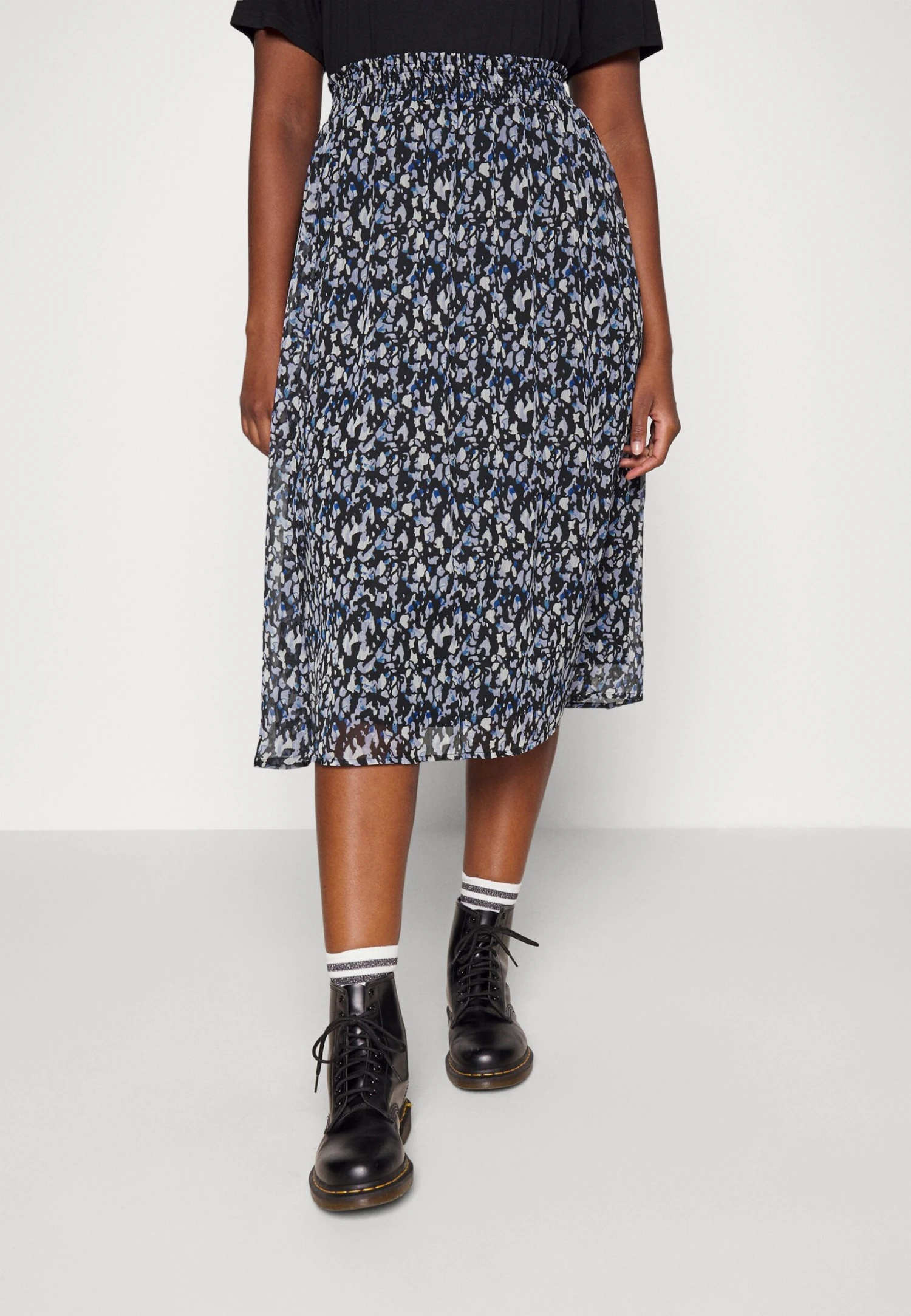 Vifalia Midi Skirt - A-Lijn Rok - Black/Mazarine Blue 3 Vifalia Midi Skirt - A-Lijn Rok - Black/Mazarine Blue