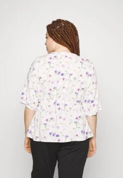 Viholly Wrap- T-Shirt Print - Cloud Dancer -Dames ae10a2ff88d346a1922904e9b4643465