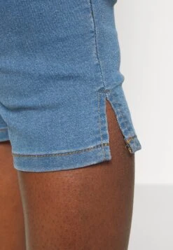 Vicapri Ana Jeggins - Jeansshort - Light Blue Denim -Dames b10bcae5648e42fd82e85c342e46a983