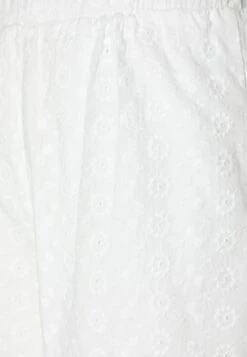 Vila Vimari - Shorts - Snow White -Dames b3cfc61cadf143988842061fe0358474