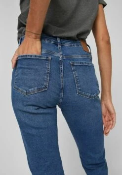 Vila Mid Rise - Jeans Tapered Fit - Medium Blue Denim -Dames c4125bb8cca840be8bd5b69dd49e8478