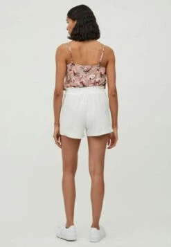 Vila Vikawa Hw Belt /Su/Ka - Shorts - Cloud Dancer 10 Vila Vikawa Hw Belt /Su/Ka - Shorts - Cloud Dancer -Dames d88eb42283654406b4b67155b52e71b5