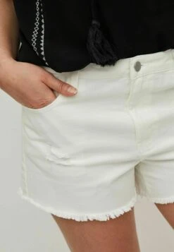 Vila - Jeansshort - Cloud Dancer -Dames e54b36125b3d4d56976c14aee92a83d8