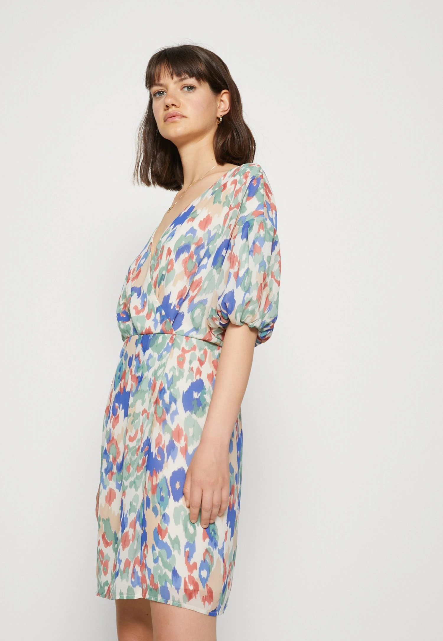 Vila Viluna 2/4 V-Neck Dress - Jurk - Cloud Dancer 6 Vila Viluna 2/4 V-Neck Dress - Jurk - Cloud Dancer - Afbeelding 4