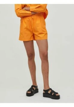 Vila Shorts - Apricot
