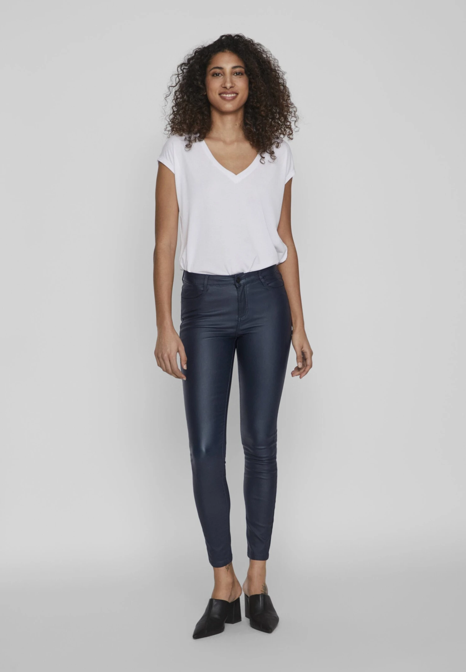 Vila Noos - Slim Fit Jeans - Total Eclipse 3 Vila Noos - Slim Fit Jeans - Total Eclipse - Afbeelding 2