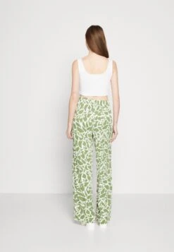 Vila Vimoras Ria Pant - Broek - Calliste Green -Dames f8d238e5aa5a40169e10e207f3a34dce